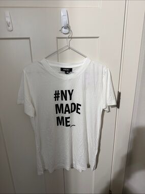 NWT DKNY White Tee with Black Graphic Text SU1